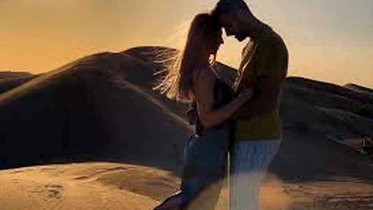 Încă o nuntă mare în showbiz. Cine s-a căsătorit în mare secret