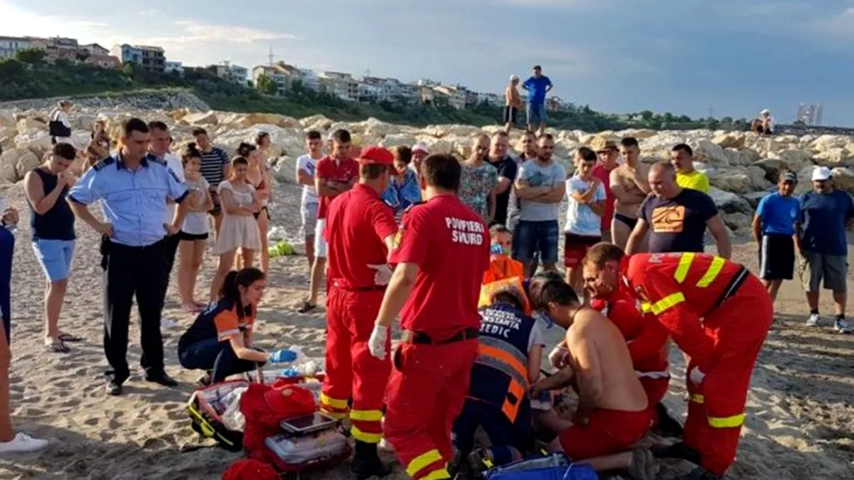 Tragedie în Constanța după ce un tânăr de 19 ani a murit înecat la mal. Ce spun medicii