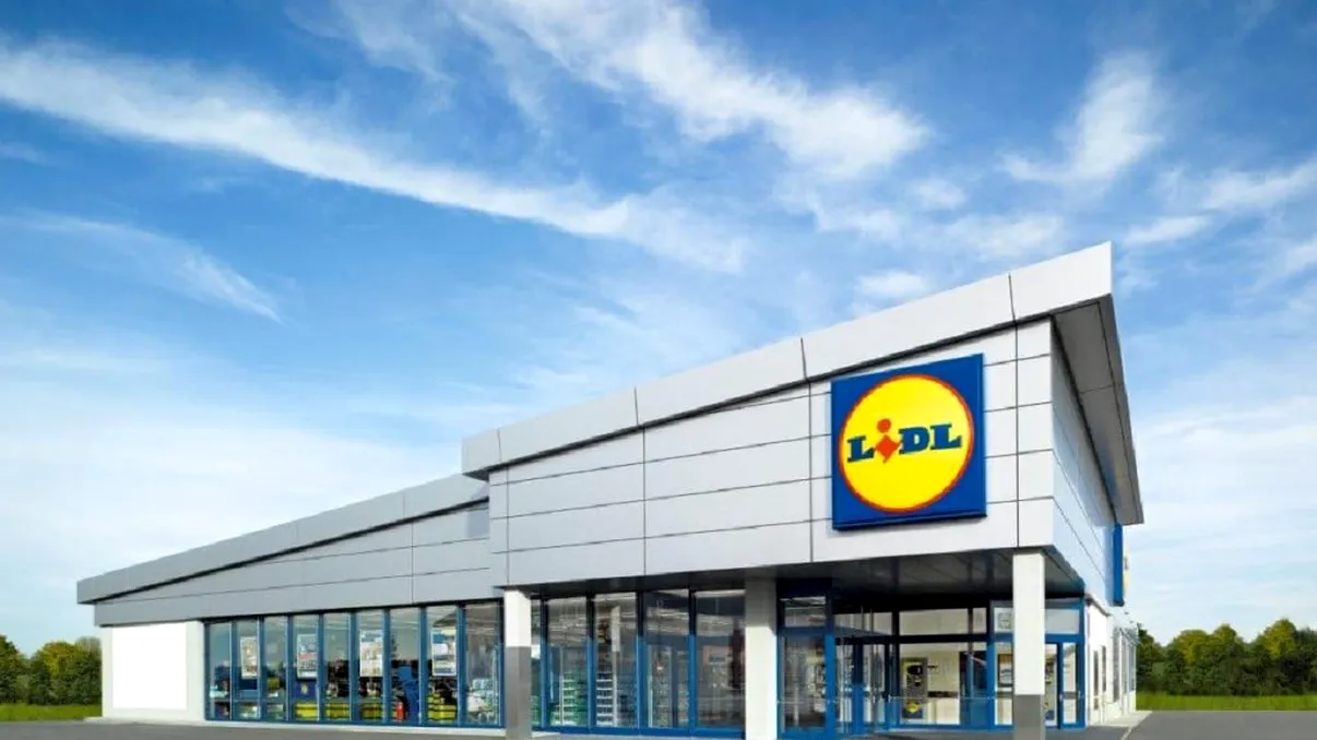 Lidl România a dat o lovitură nouă în august. Anunțul major pentru toți clienții lor