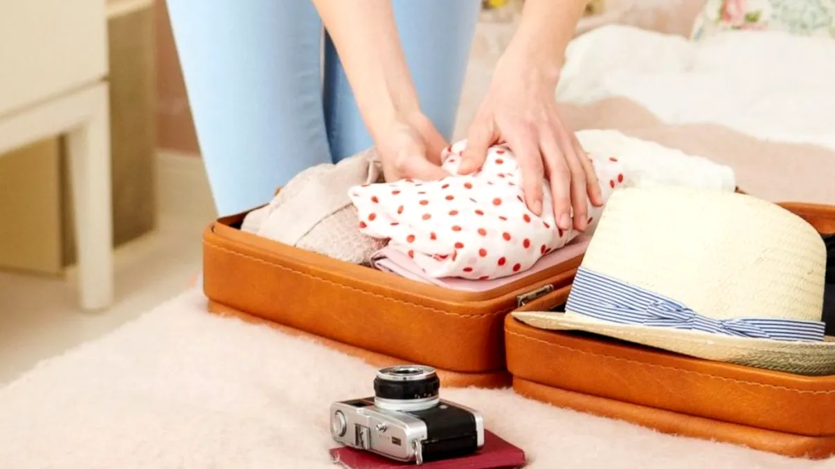 Obiectele pe care trebuie să le iei mereu cu tine în concediu. Nu au voie să lipsească din bagaj