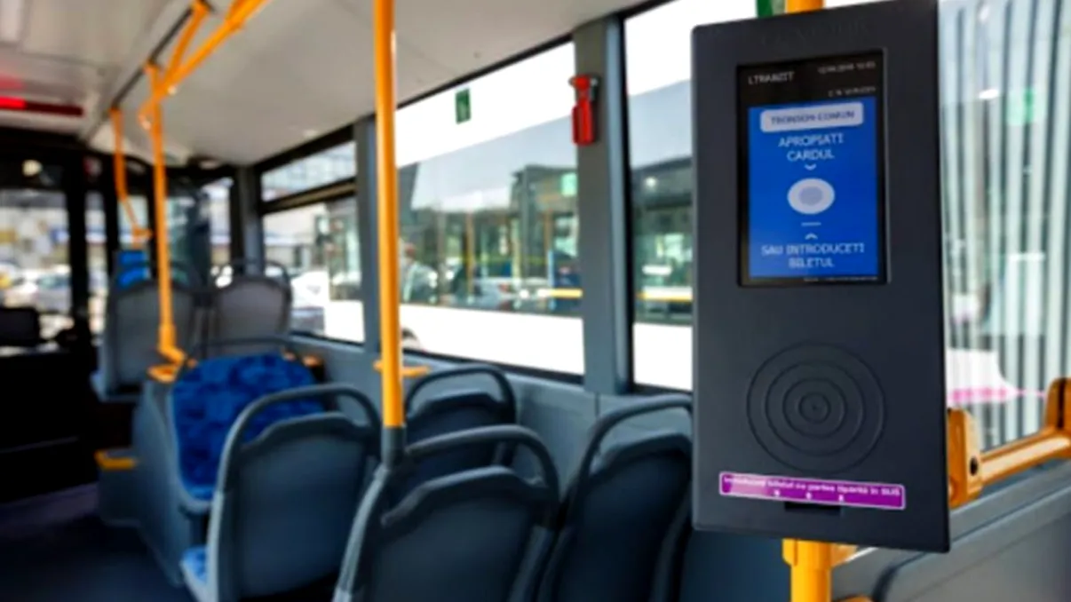 Orașul din România unde oamenii primesc gratuit bilete de autobuz. Ce trebuie să facă