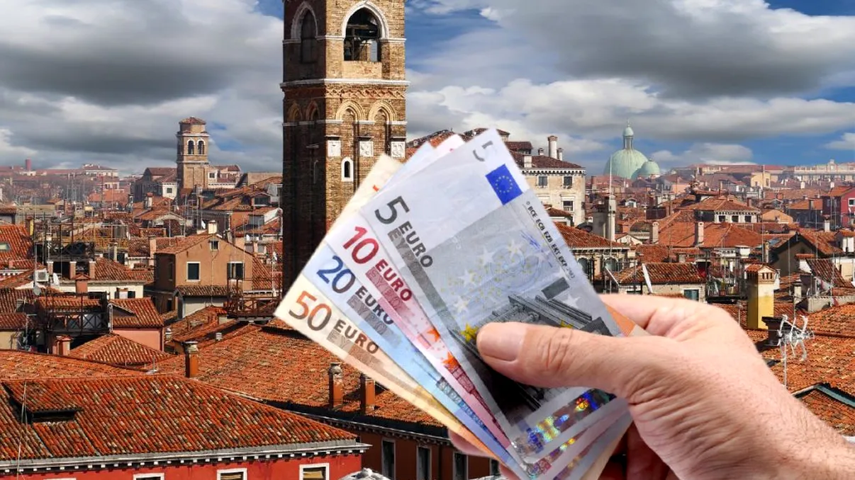 Orașul care va taxa turiștii care merg în vizită pentru o singură zi acolo. Ce plan pun autoritățile la cale deja