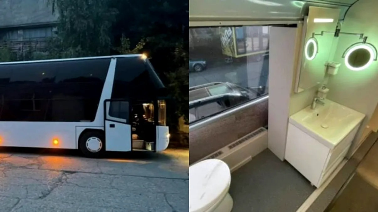 Hotel de lux pe roți la Brașov, transformat dintr-un autobuz. Are 10 paturi, două băi, și a costat o avere