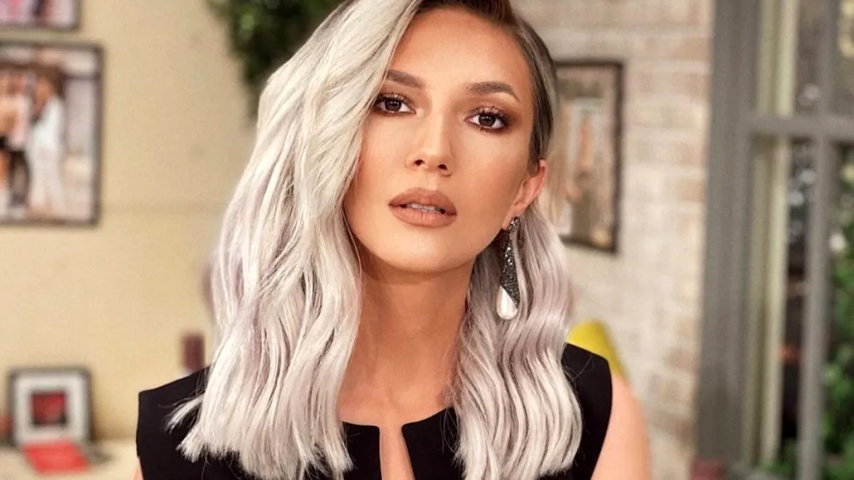 În ce stare se află echipa de la Vorbește Lumea, după infectarea Adelei Popescu. Decizia luată de șefii Pro TV