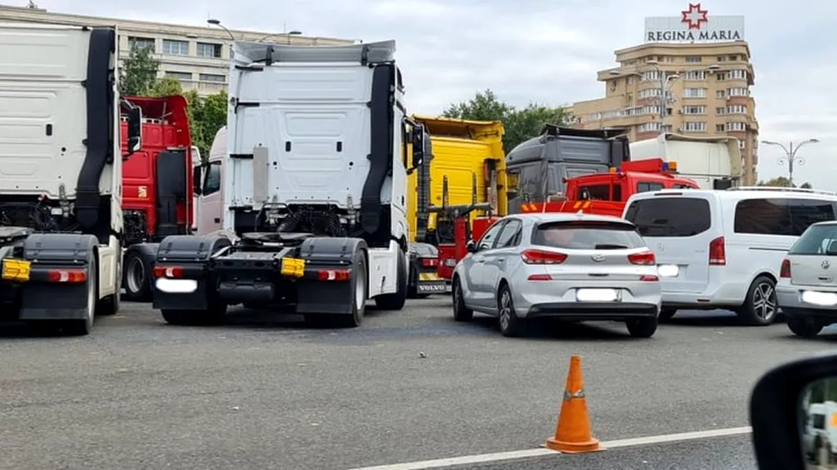 Protestul TIR-iștilor în fața Guvernului. Ce nemulțumiri au șoferii și ce au cerut urgent
