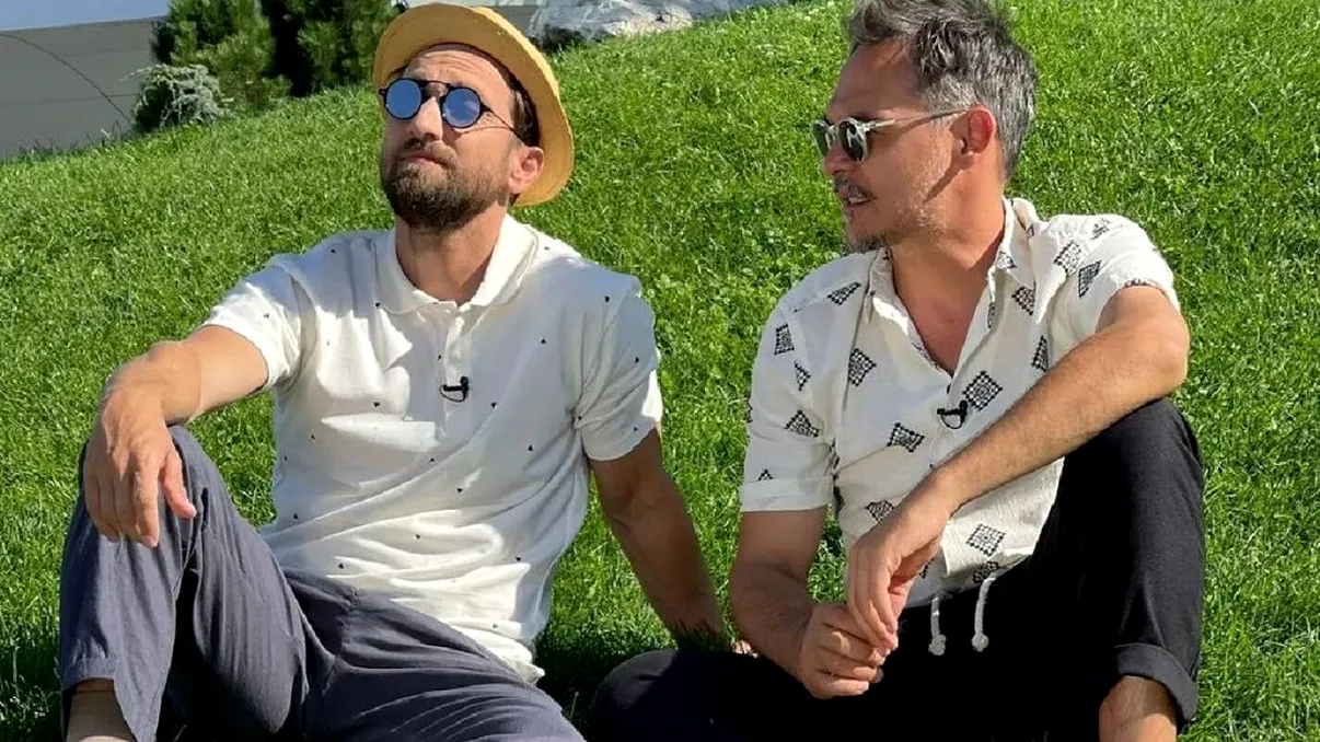 Dani Oțil și Răzvan Simion, dialog savuros pe tema nunții: 'Mi-ai dat 200 de dolari și apoi i-ai cerut înapoi'