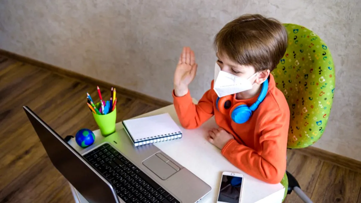 Sorin Cîmpeanu, anunț trist despre trecerea școlilor din București la învățământul online. Când va avea loc