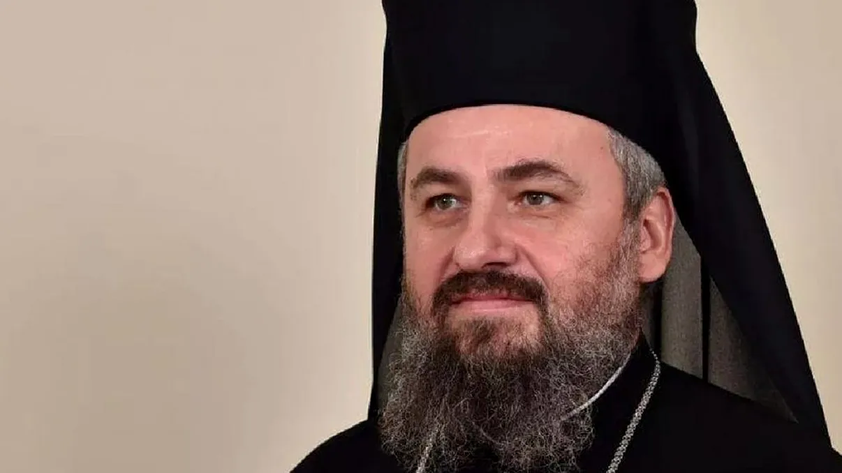 A murit Episcopul Hunedoarei și al Devei, infectat cu covid-19. Avea doar 52 de ani