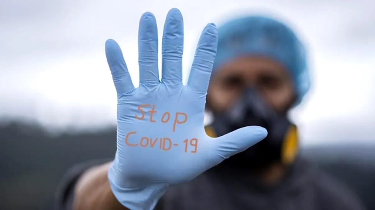 Medic din București: ‘Lockdown urgent și pentru vaccinați’. Explicația doctorului e clară