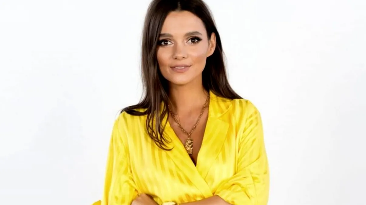 Laura Boghiu de la Visuri la cheie s-a căsătorit într-un peisaj de vis! „Să nu exagerăm”