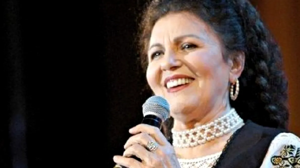 Rețeta de must cu hrean a Irinei Loghin. Cum se prepară de fapt. Artista spune că are un gust extraordinar