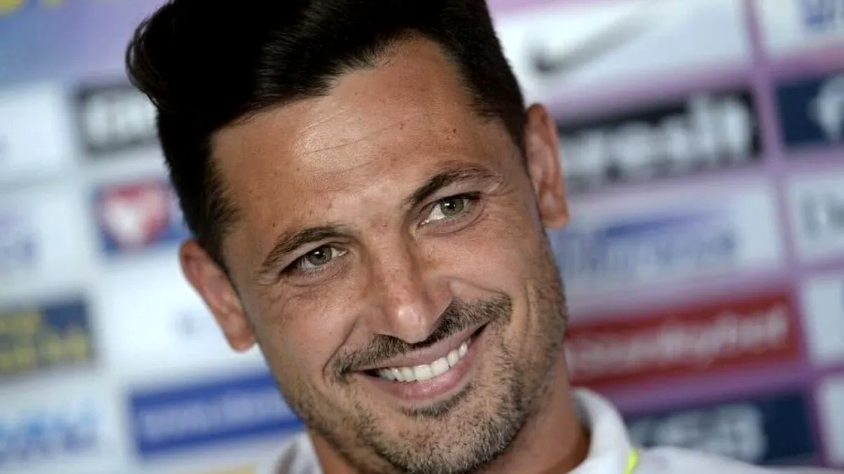 Mirel Rădoi a izbucnit în râs la conferința de presă. Ce întrebare l-a amuzat copios VIDEO