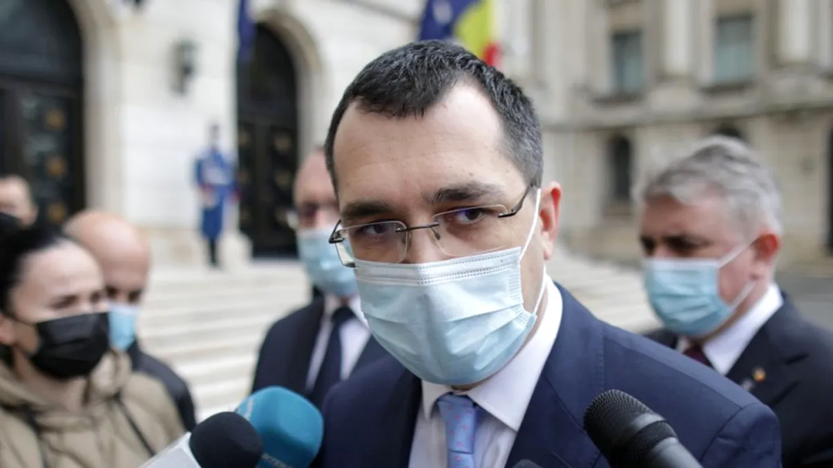 Vlad Voiculescu, reacție acidă după incendiul de la spitalul din Ploiești: 