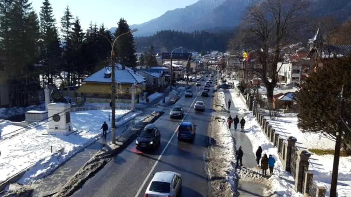 Alternativele pentru șoferii care pleacă în vacanță la munte. Ce soluții au pentru a evita aglomerația de pe Valea Prahovei