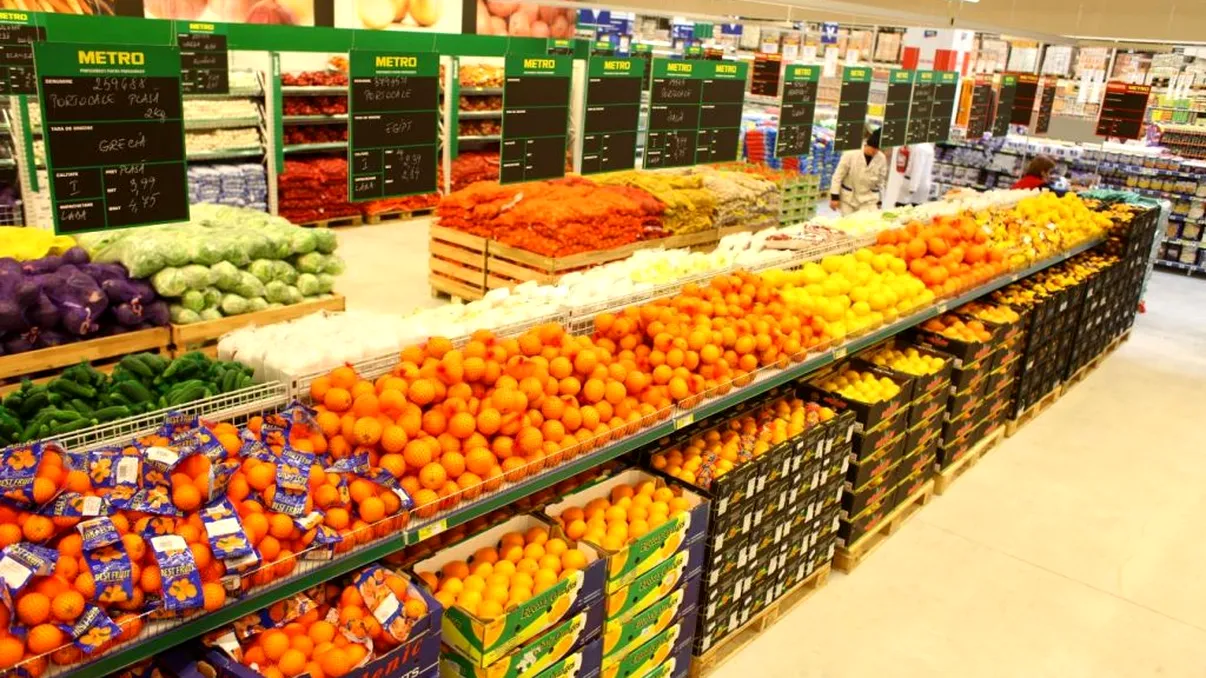 Supermarketurile din România vând fructe cu pesticide? Ce au descoperit inspectorii este halucinant