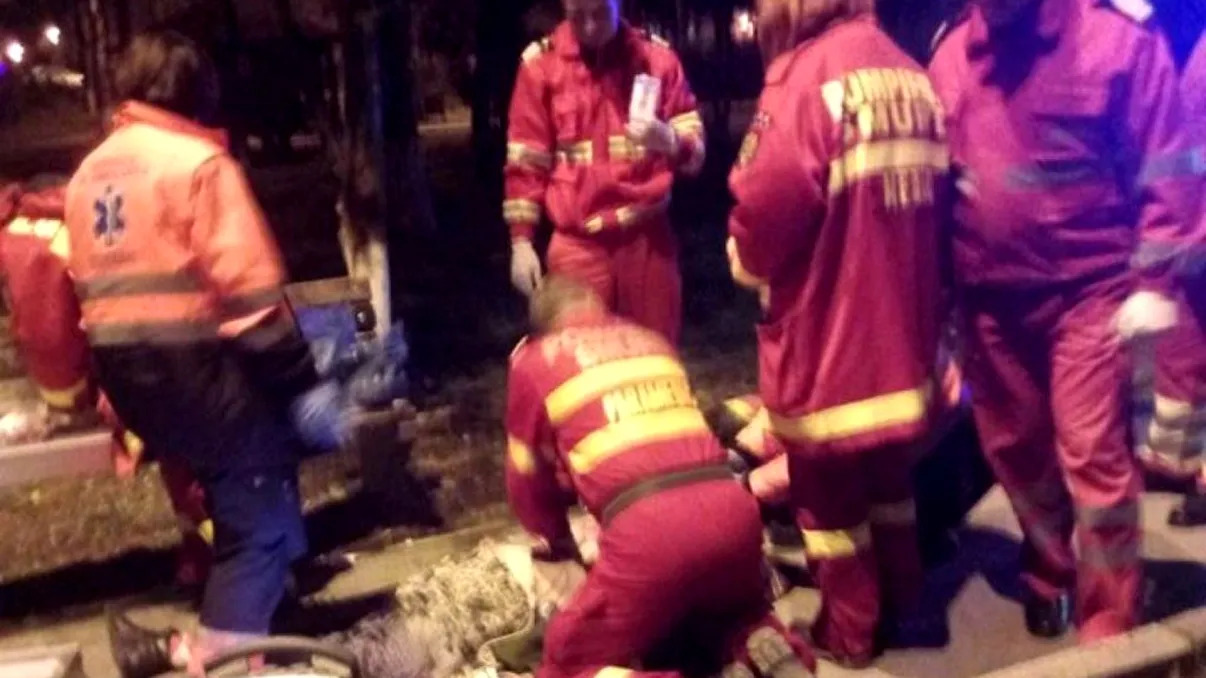 Femeie, mutilată de fostul soț după ce și-a apărat bebelușul cu propria viață. Atacatorul avea interzis să se apropie de victimă