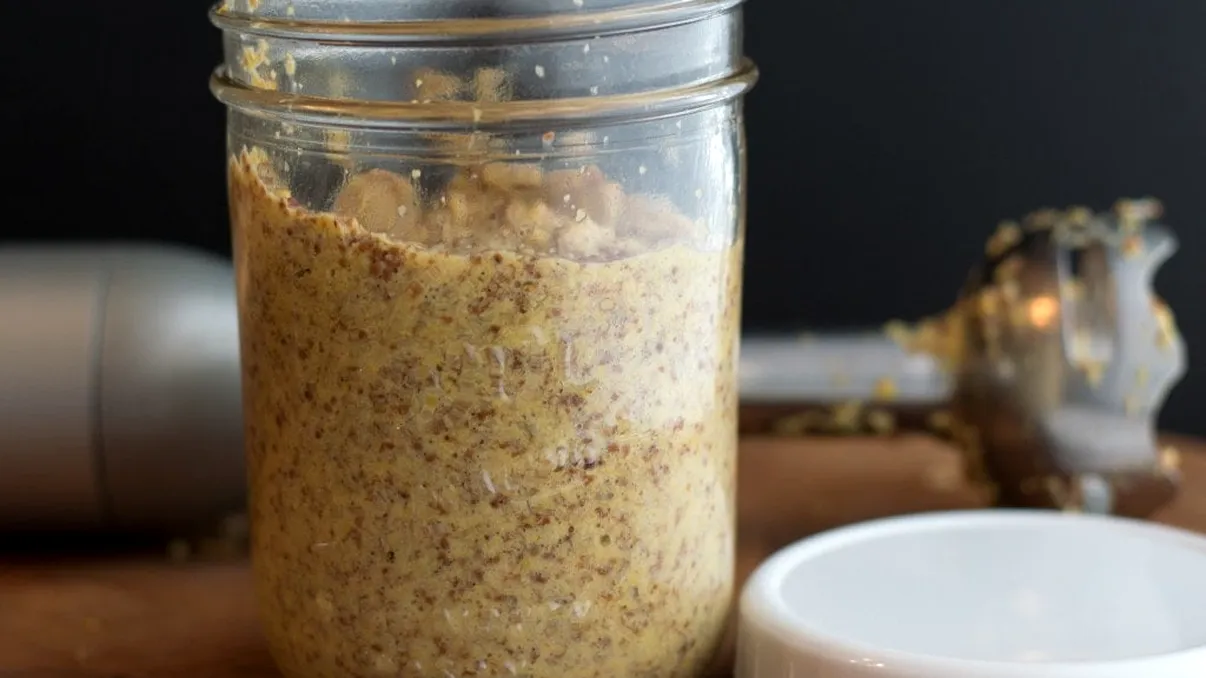 Cum faci muștar de casă, de fapt. Ingredientele folosite sunt sănătate curată