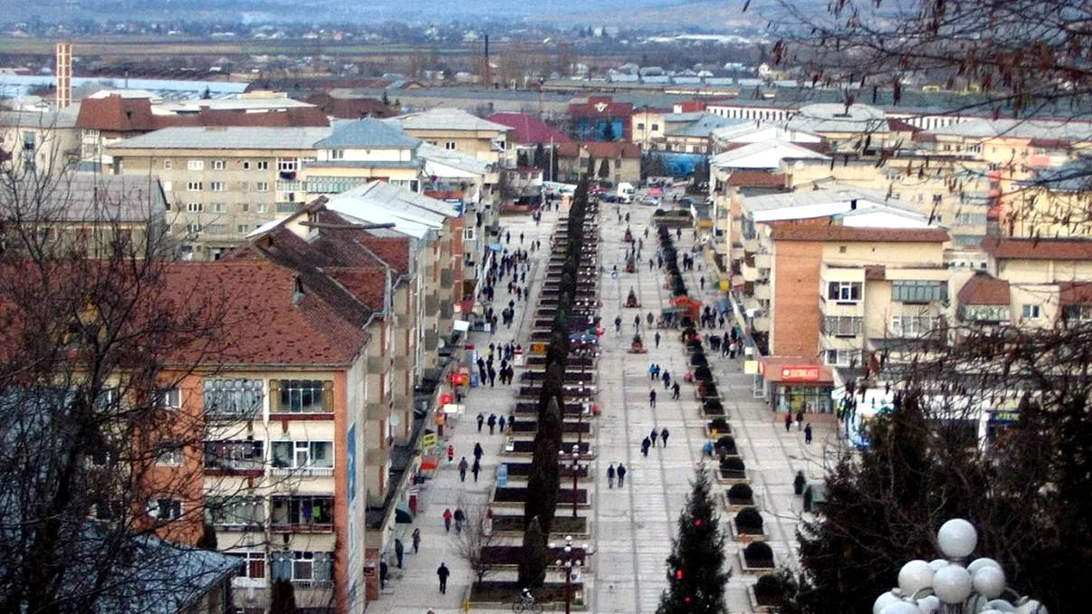 Primăria Pașcani va relua strategia de dezvoltare a orașului. Ce investiții mari vor face conducătorii municipalității