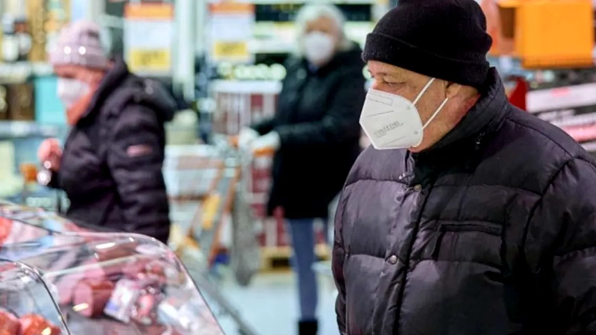 Se va impune masca FFP2 în România?! Ce apare în documentele oficiale de la guvern