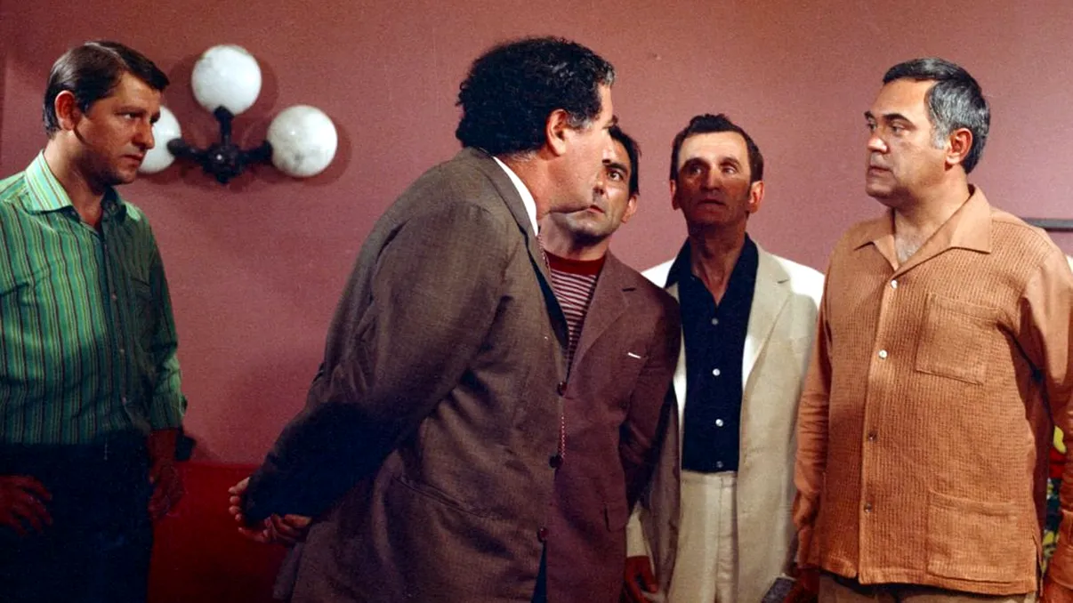 Mesajele care pot apărea la TV la filmele de pe vremea lui Ceaușescu. CNA, propunere incredibilă