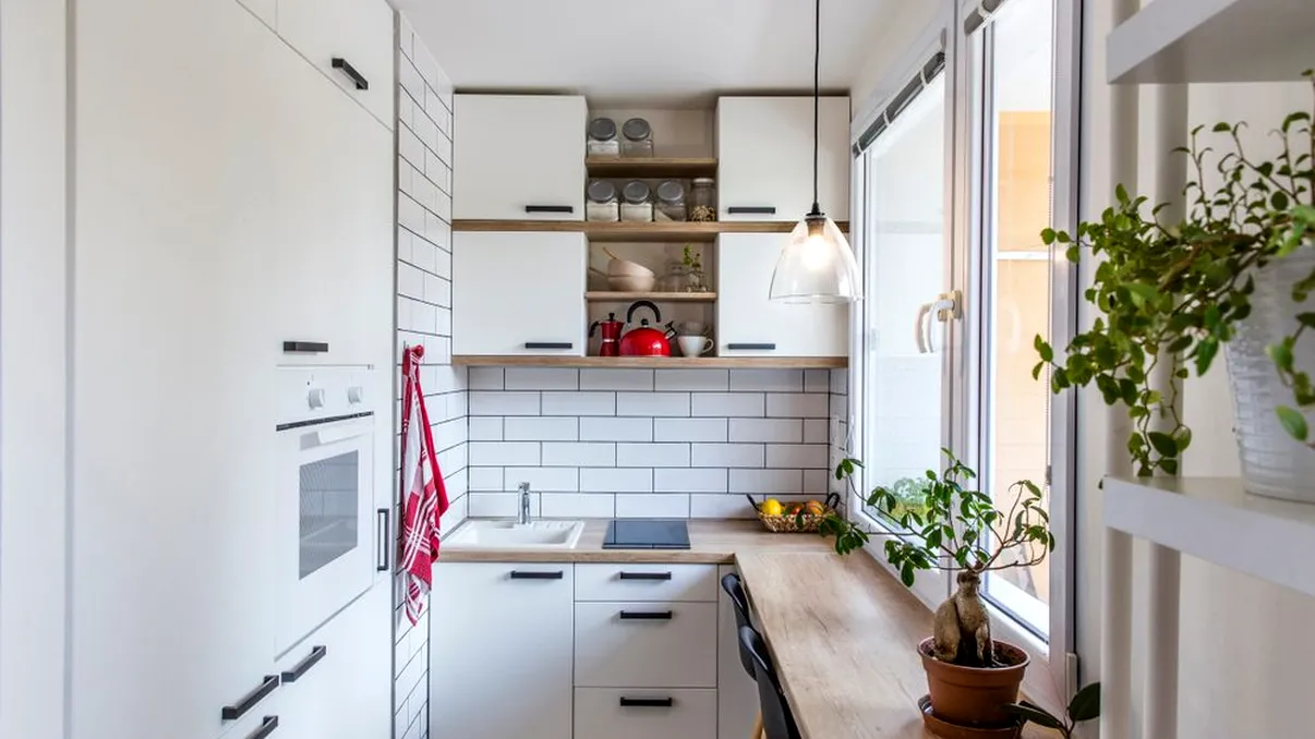 Trucurile simple pentru organizarea bucătăriei. Așa nu vei mai avea problema spațiului