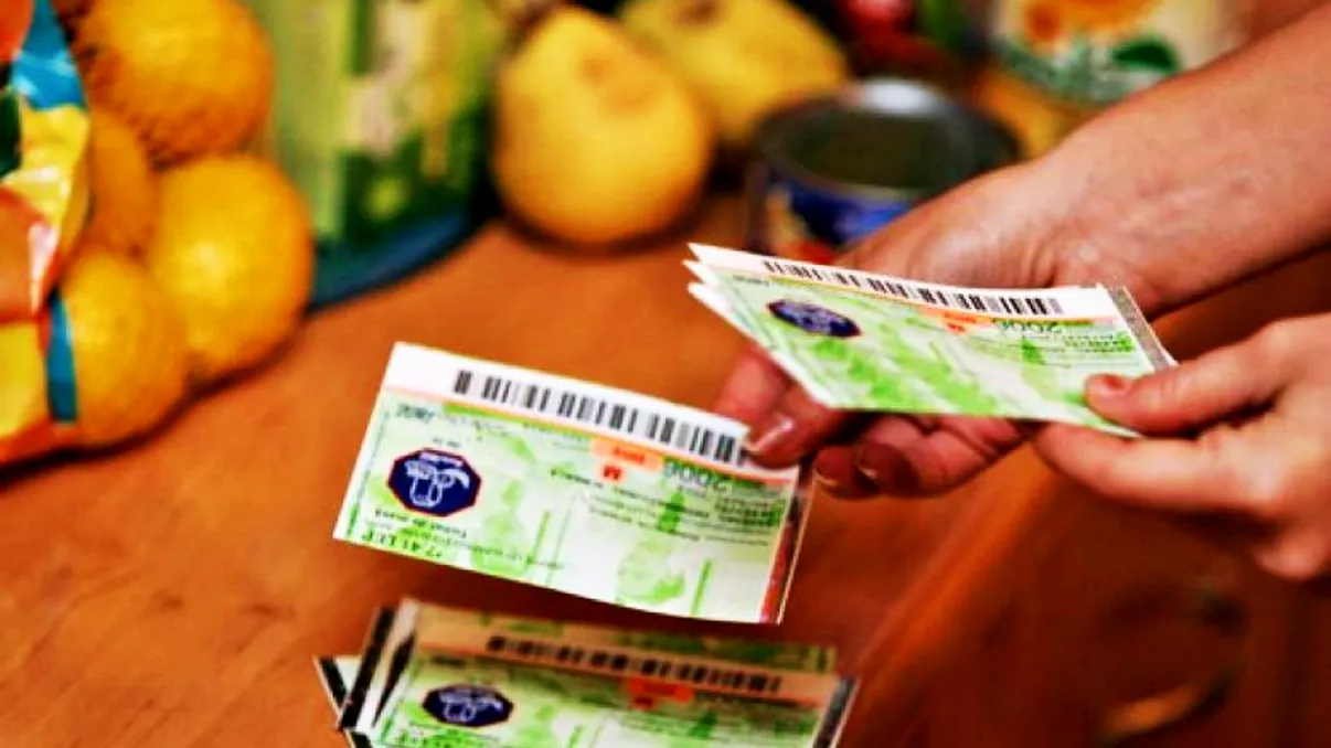 Tichete de masă 2022. Ce au decis românii în privința lor