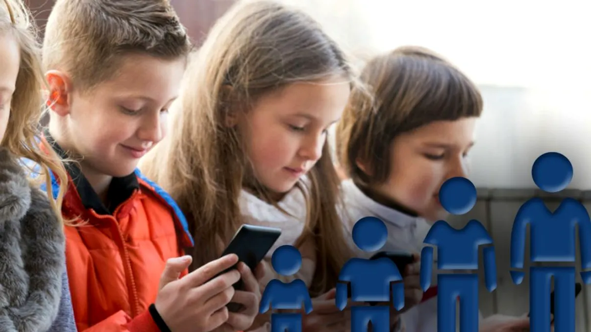 Vârsta ideală la care un copil trebuie să primească un smartphone de la părinții lui