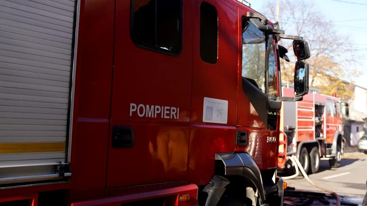 Sfârșit tragic pentru un bătrân din Târgu Neamț. A murit ars de viu, după ce locuința sa a fost cuprinsă de flăcări