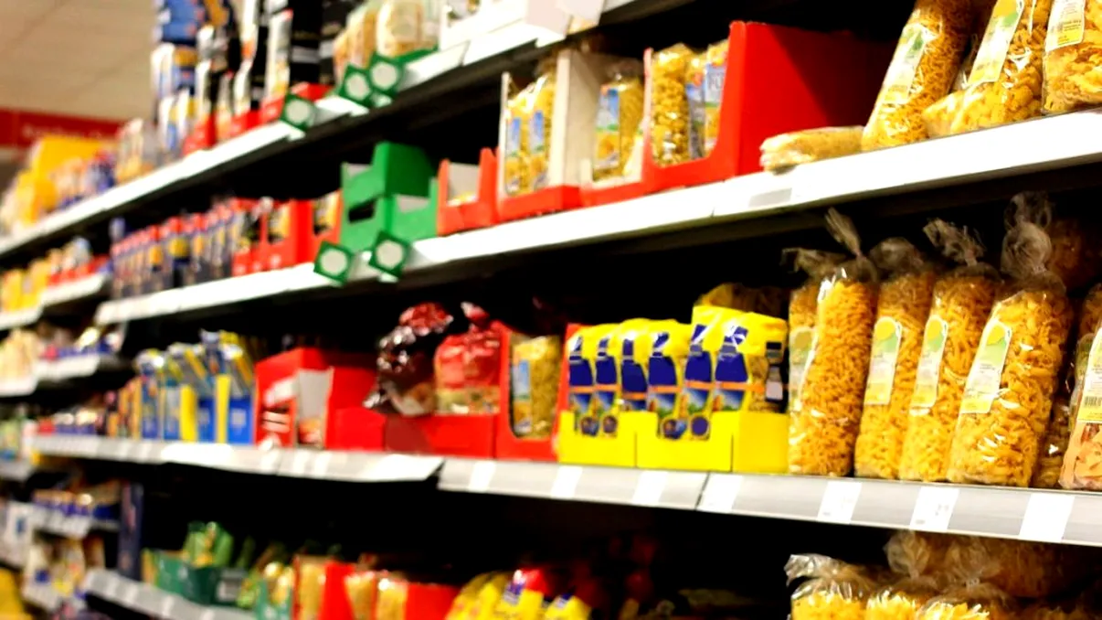 Tu știi de ce multe prețuri se termină în ,99? Cum te păcălesc comercianții, de fapt