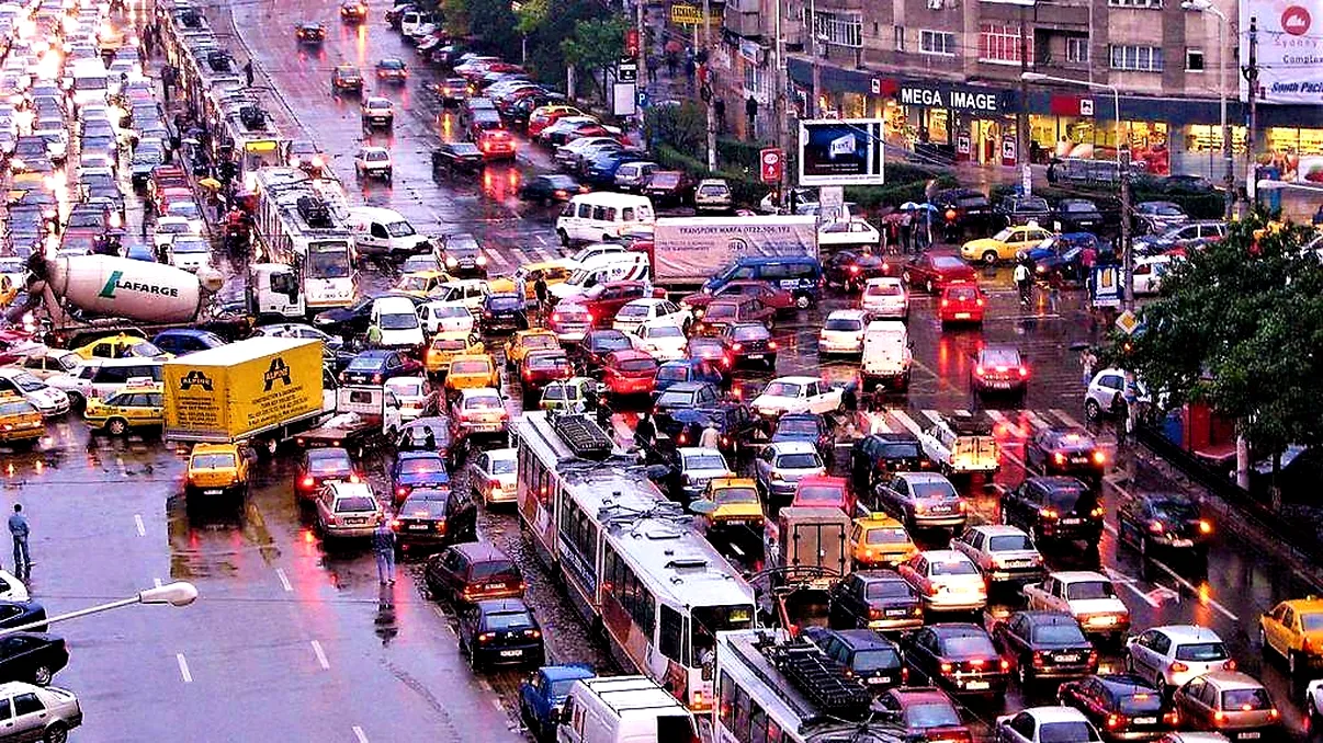 Vești proaste pentru toți șoferii care trec prin București. Primăriile de sector pot primi mai multă putere