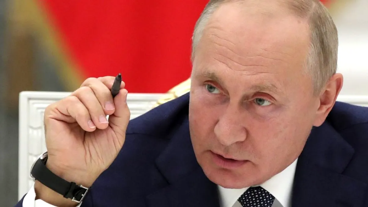 Vladimir Putin reacționează după ce Joe Biden l-a avertizat în privința NATO: „Fără frică”