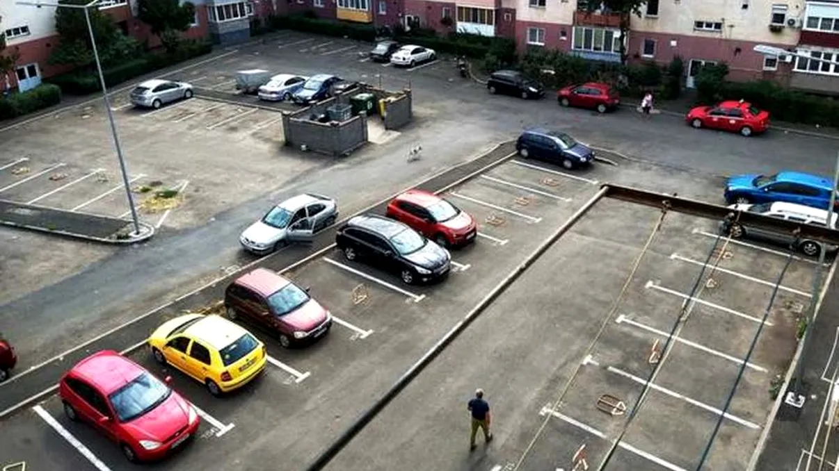 1.300 de euro pentru a închiria un loc de parcare. Orașul din România unde practica e la modă în 2022