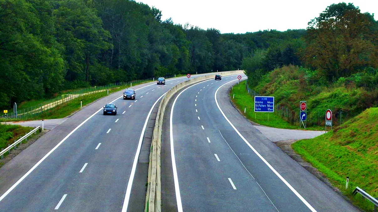 Limita de viteză a fost modificată major azi, 13 aprilie. Vești de ultimă oră pentru șoferi