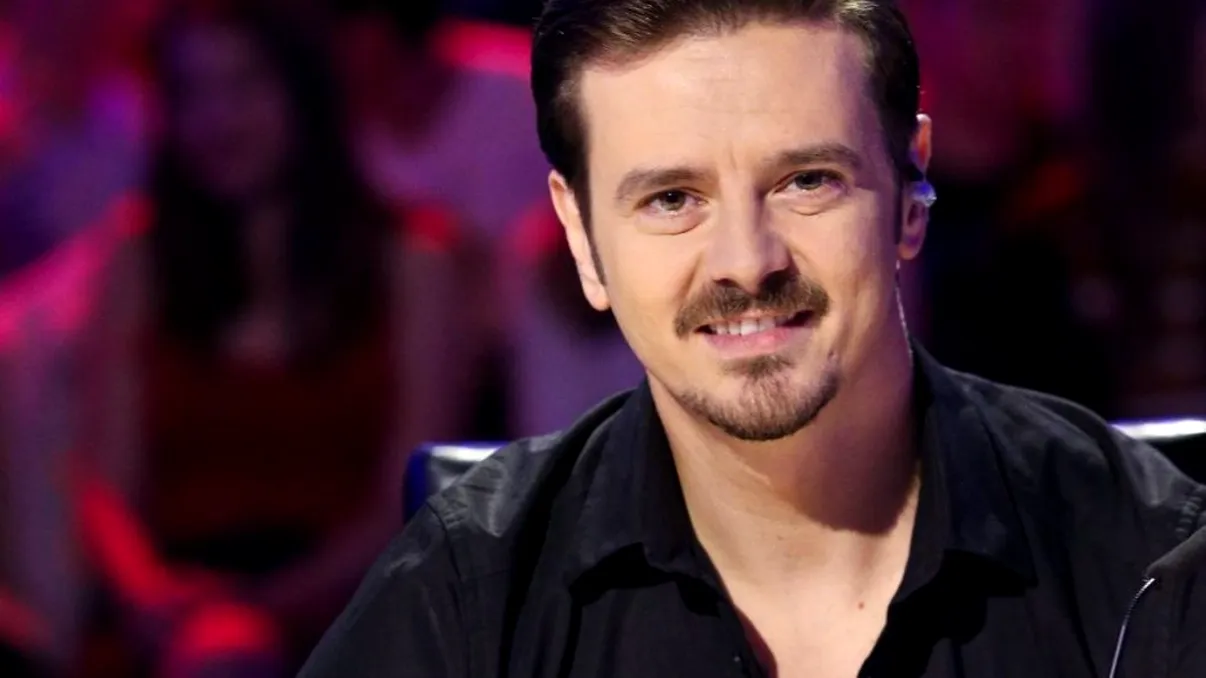 Cum arată sora lui Mihai Petre. La ce post TV a apărut frumoasa Alina Petre