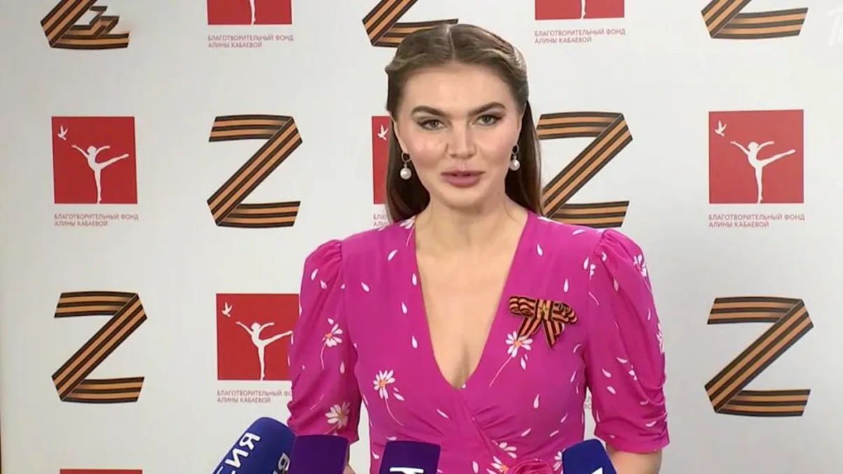 Amanta lui Vladimir Putin, Alina Kabaeva, a apărut la TV. E ireal ce producție a prezentat aceasta