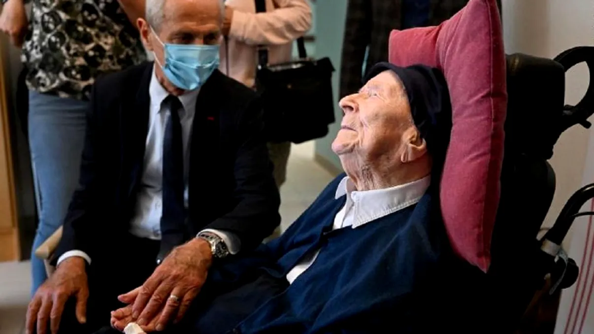 Ce mănâncă și bea zilnic cea mai bătrână persoană din lume. Are 118 ani și nu face abuz de alimente