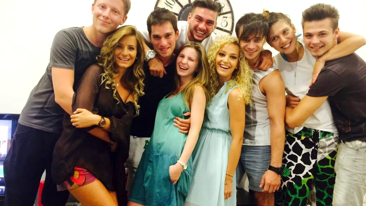 Vedeta care a revenit la PRO TV după 10 ani de absență! Acum are verighetă pe deget