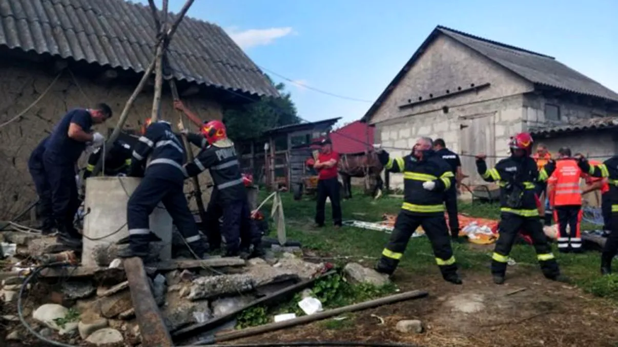 Tragedie fără margini în Vrancea. Trei tineri au murit înecați într-o fântână, încercând să se salveze unul pe celălalt. Descoperirea macabră a autorităților