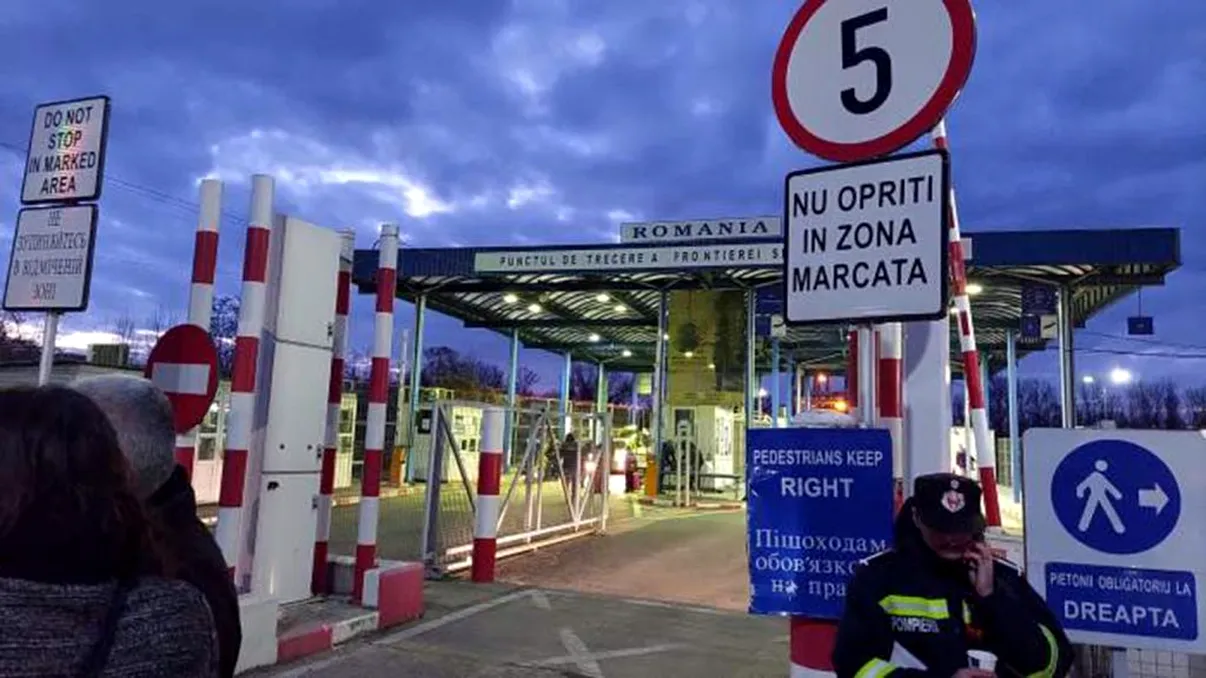 Poliția, în alertă! Refugiată ucraineancă, prinsă cu armă și muniție la vamă. Explicația oferită i-a revoltat maxim pe oamenii legii