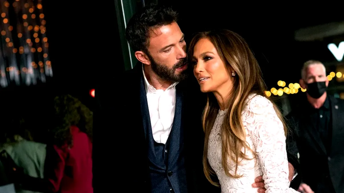 Ben Affleck, în lacrimi în timpul cinei cu Jennifer Lopez. Cei doi sunt în luna de miere