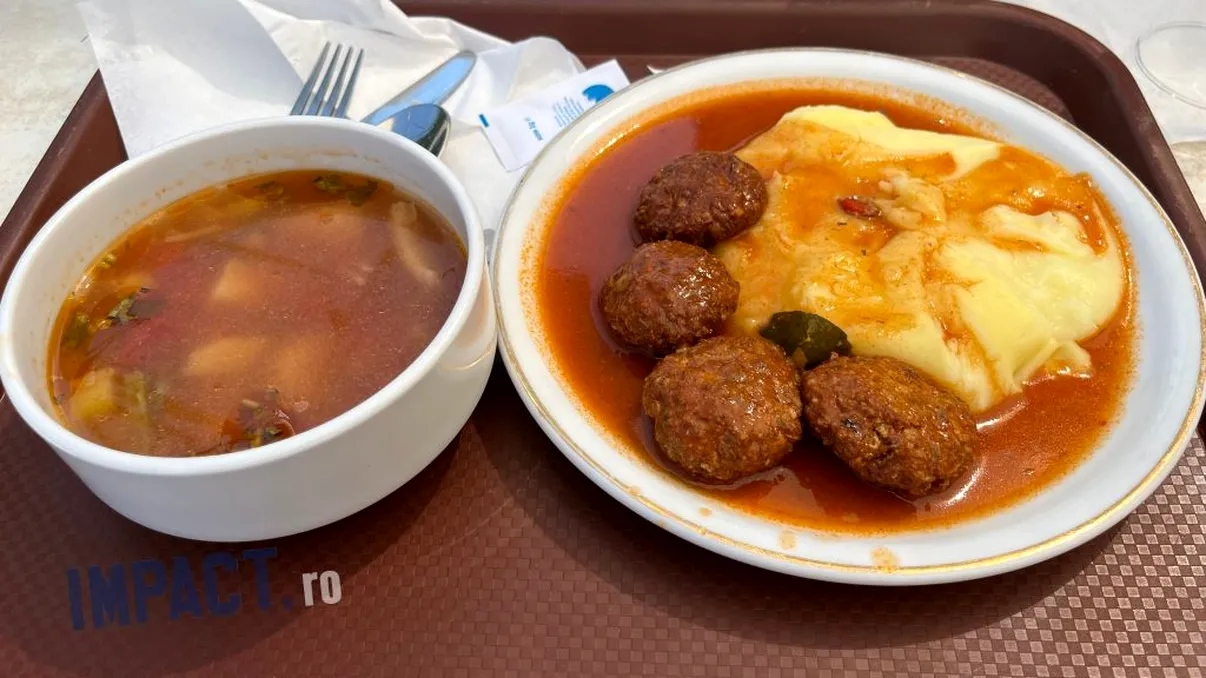 Cât a dat un turist pe o ciorbă de văcuță și chiftele marinate în Mamaia, chiar azi. Nu o să îți vină să crezi! FOTO EXCLUSIV