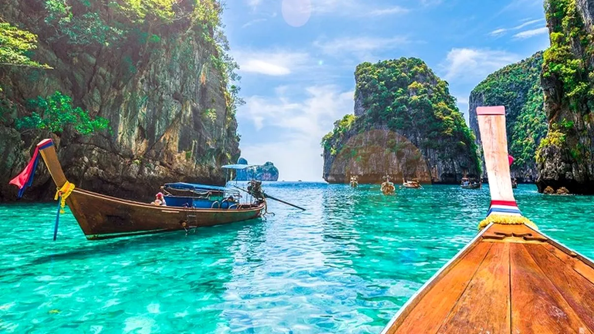 Țara care va deveni mai scumpă pentru turiști. Ce serviciu important vor majora