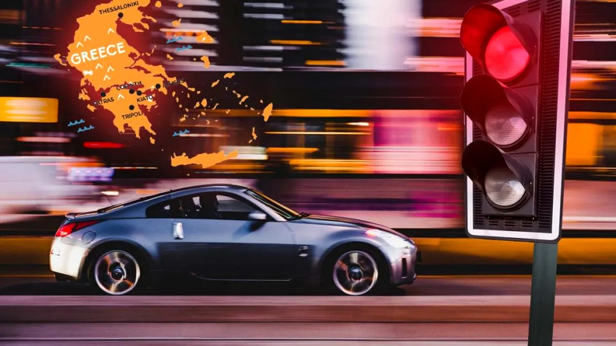 Ce a păţit un român care a trecut pe roşu cu maşina în Grecia. Nu e de glumă, avertismentul momentului