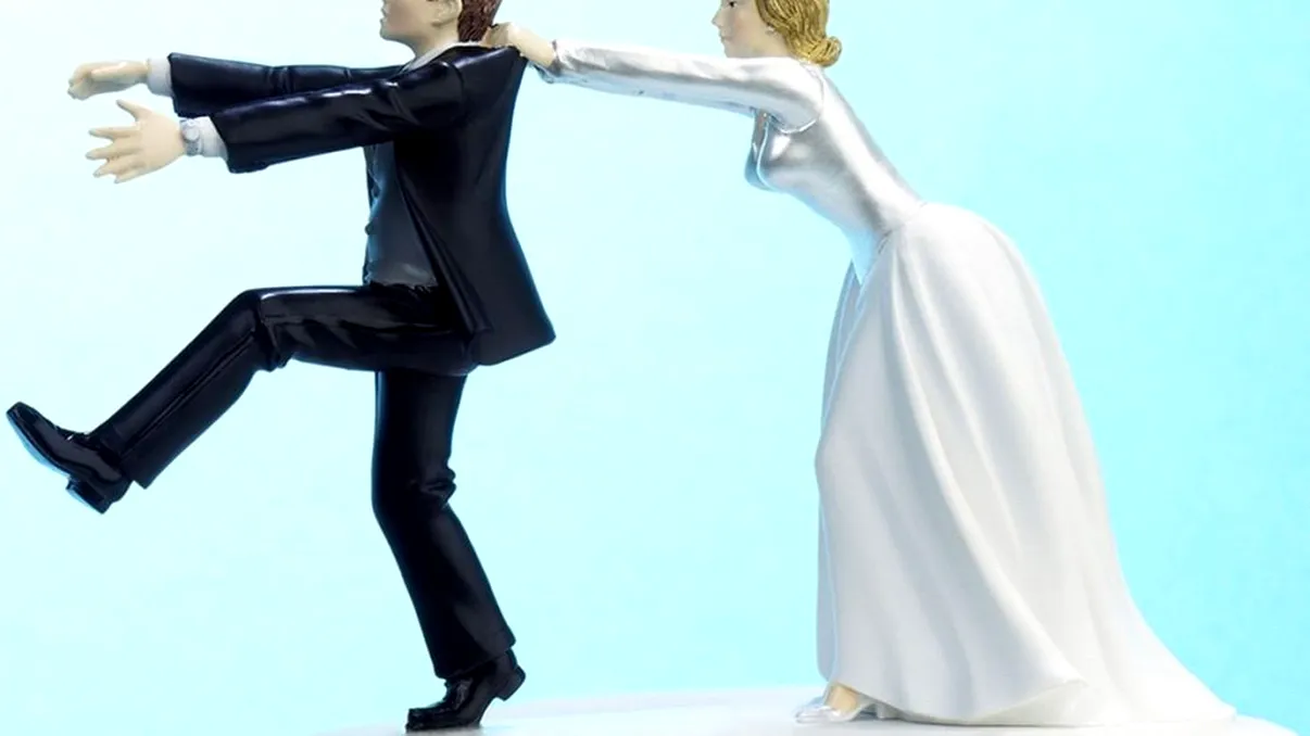 Ce se întâmplă cu mireasa părăsită la altar de soţ. Ce a observat soacra ei, de fapt. Ţi se rupe inima