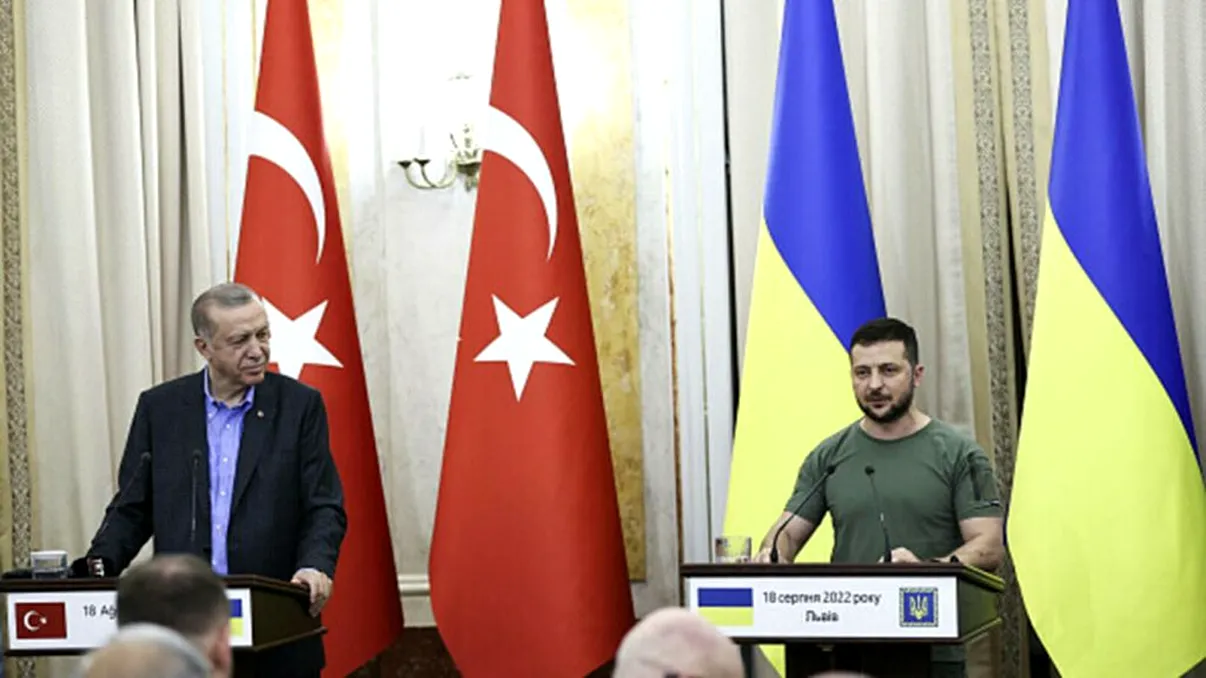 Volodimir Zelenski, reacție inedită în timpul conferinței cu secretarul general ONU. Motivul pentru care a început să-și traducă singur discursul în engleză. Video