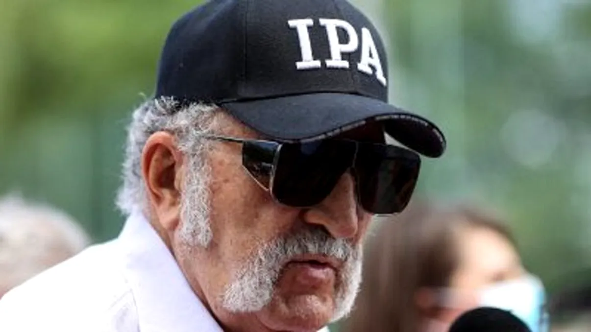 Ion Țiriac, „lipit” de o afacere dubioasă de milioane de euro. „Oferim un apartament aceluia care ajută la arestarea lor!”