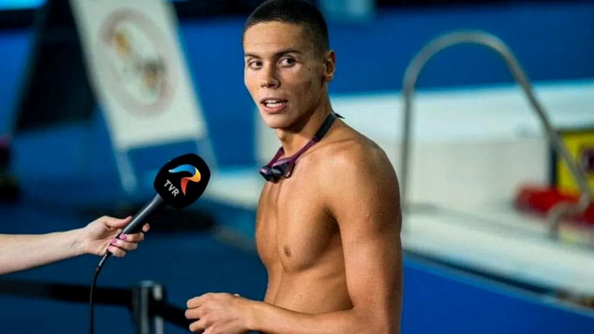 David Popovici, o nouă victorie la CE. S-a calificat în finala probei de 200 m liber. TVR, criticată că nu a trimis jurnalişti la competiţie