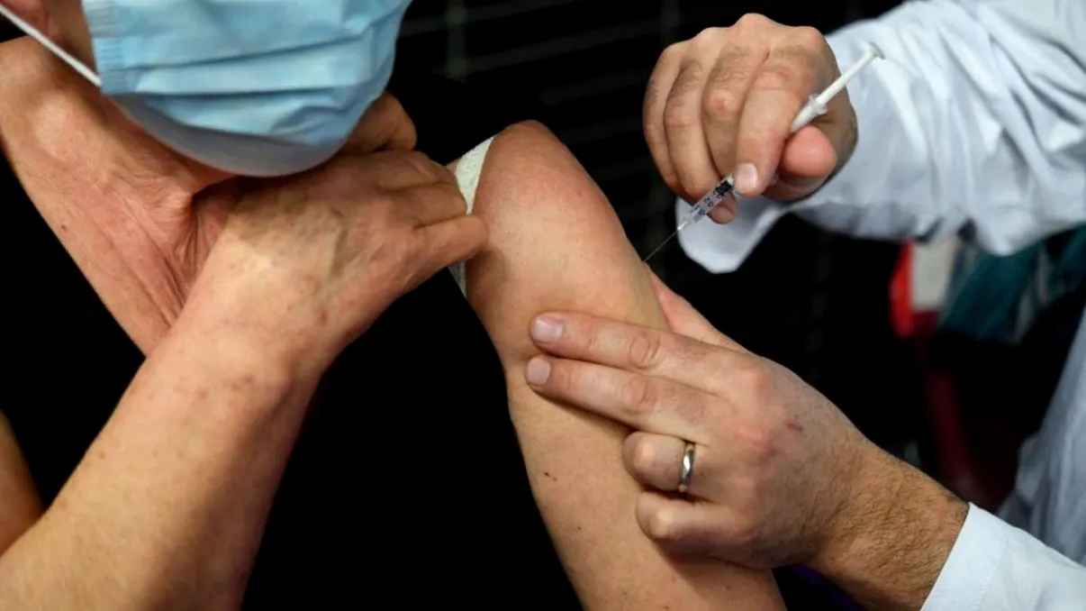 EMA, avertisment de ultimă oră cu privire la efectele secundare ale unui vaccin anti-Covid-19. Ce probleme de sănătate au fost descoperite