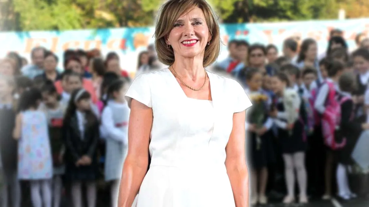 Gestul neaşteptat făcut de Carmen Iohannis în prima zi de şcoală. Detaliul care i-a amuzat pe elevii săi