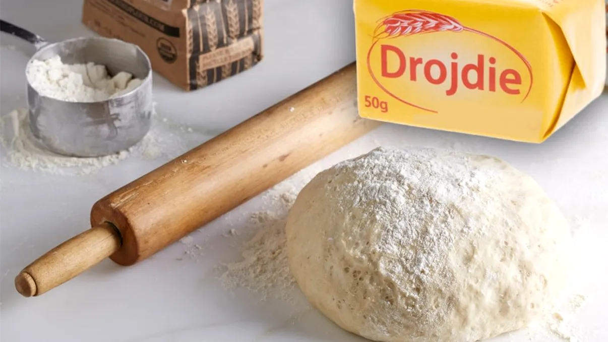 Cea mai bună drojdie pentru aluaturi. Când este bine să o foloseşti pe cea uscată